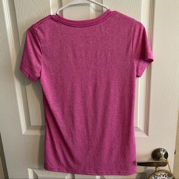 LOT of 2 Reebok V-Neck Workout Tee Shirts Size Small - Picture 10 of 11